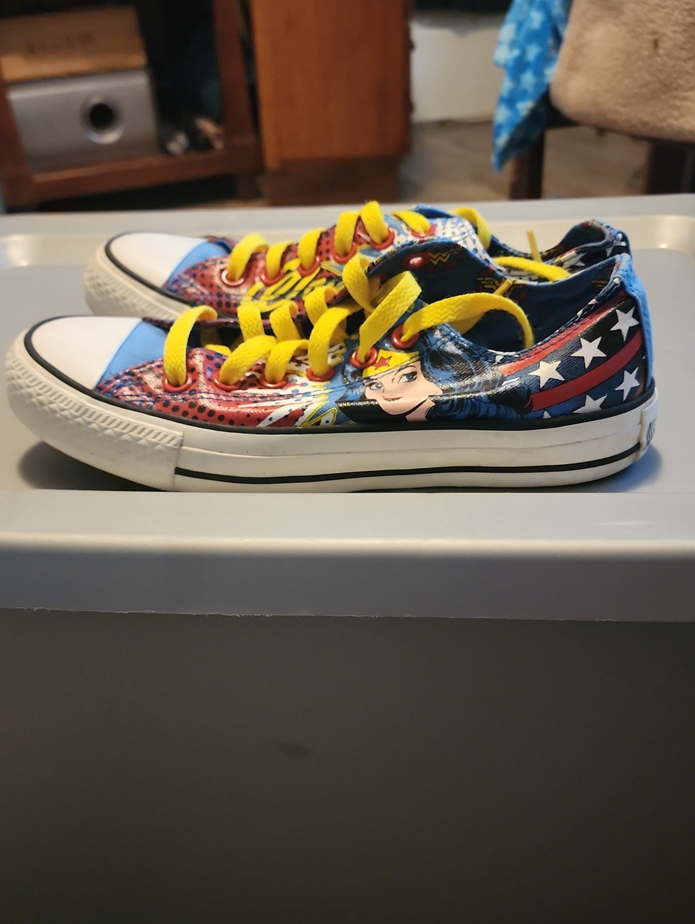 Kids Low-Top Wonder Hero Sneakers in Blue, Red & Yellow